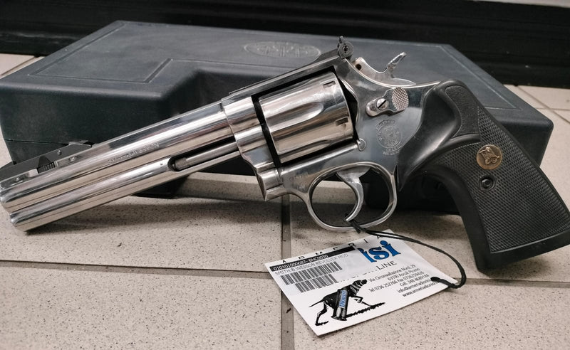 SMITH & WESSON 686-3